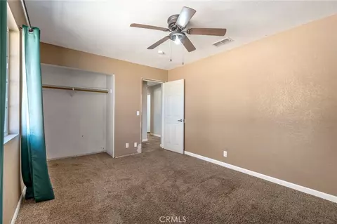 Bedroom - 16050 Pawnee Rd, Apple Valley, CA 92307 photo 5 of 5