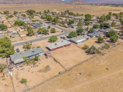 View/Area - 16050 Pawnee Rd, Apple Valley, CA 92307 photo 6 of 11