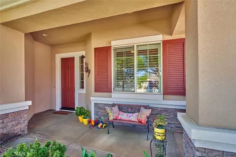 Exterior - 1001 Blackhawk, Beaumont, CA 92223 photo 4 of 17