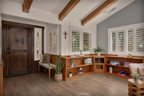 Entry Way - 345 Summit Rd, Lake Arrowhead, CA 92352 photo 1 of 1