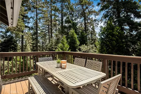 Exterior - 345 Summit Rd, Lake Arrowhead, CA 92352 photo 6 of 12