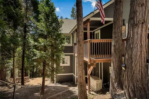 Exterior - 345 Summit Rd, Lake Arrowhead, CA 92352 photo 4 of 12