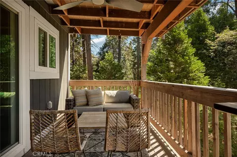 Exterior - 345 Summit Rd, Lake Arrowhead, CA 92352 photo 8 of 12