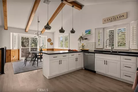 Kitchen - 345 Summit Rd, Lake Arrowhead, CA 92352 photo 2 of 2