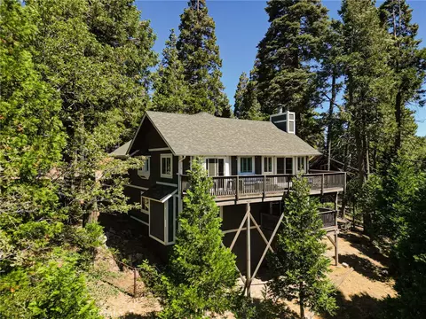 Exterior - 345 Summit Rd, Lake Arrowhead, CA 92352 photo 2 of 12