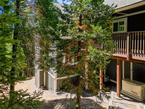 Exterior - 345 Summit Rd, Lake Arrowhead, CA 92352 photo 11 of 12