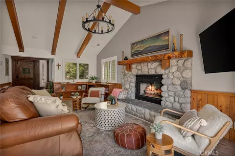 Living - 345 Summit Rd, Lake Arrowhead, CA 92352 photo 1 of 3