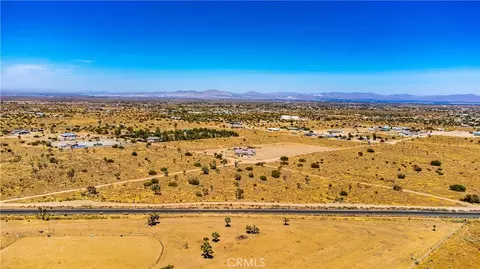 0 Vinton, Phelan, CA 92371 photo 5