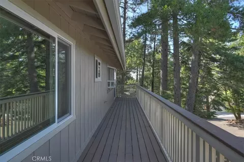 Exterior - 1050 Jungfrau, Crestline, CA 92325 photo 2 of 11
