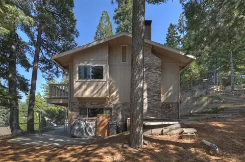 Exterior - 1050 Jungfrau, Crestline, CA 92325 photo 6 of 11