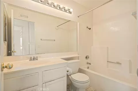 Bath - 6765 Tiara, Highland, CA 92346 photo 5 of 5