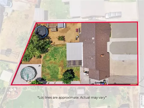 View/Area - 33475 Bodie St, Yucaipa, CA 92399 photo 4 of 8