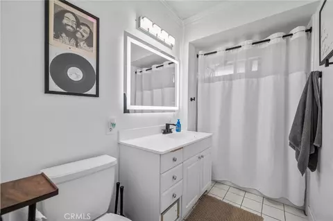 Bath - 33475 Bodie St, Yucaipa, CA 92399 photo 1 of 1