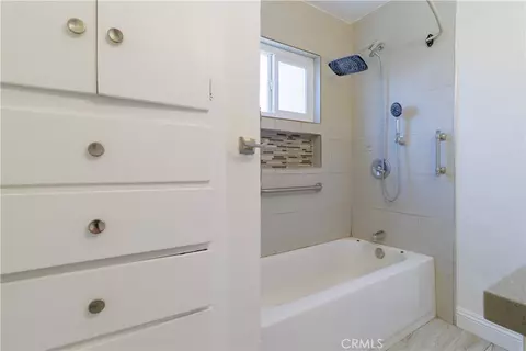 Bath - 268 E 45th, San Bernardino, CA 92404 photo 1 of 4
