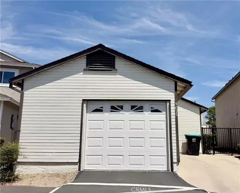 4895 Village Grn, San Bernardino, CA 92407