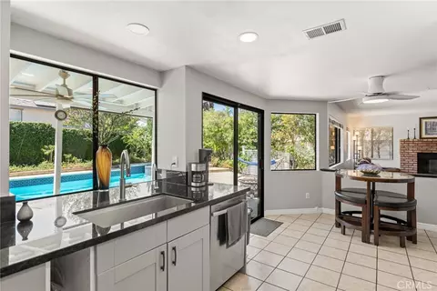 Kitchen - 30565 Laramie Ave, Redlands, CA 92374 photo 4 of 4