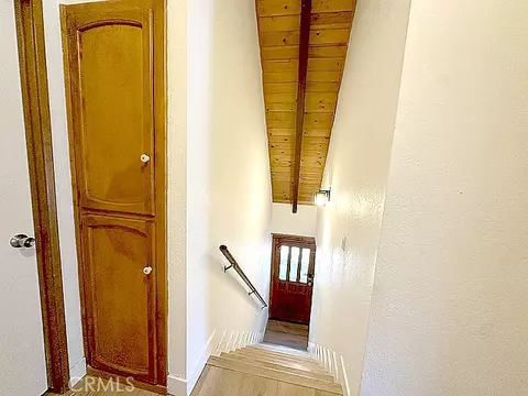 Entry Way - 922 Balfrin, Crestline, CA 92325 photo 1 of 1