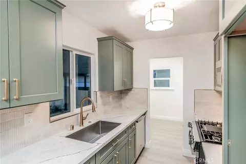 Entry Way - 1315 E 55th, Long Beach, CA 90805 photo 1 of 1