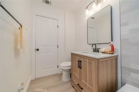Bath - 1315 E 55th, Long Beach, CA 90805 photo 2 of 2