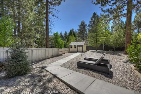 Exterior - 154 Lodgepole Pl, Big Bear Lake, CA 92315 photo 11 of 15