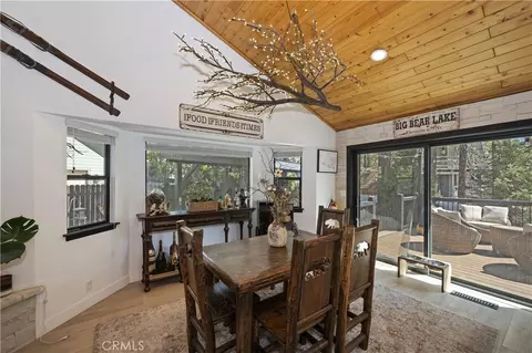 Dining - 154 Lodgepole Pl, Big Bear Lake, CA 92315 photo 1 of 3