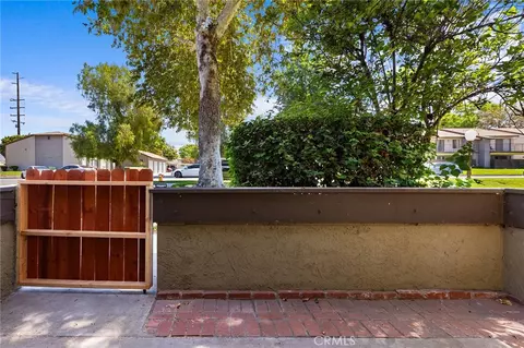 Exterior - 1269 Edwards St #12, Redlands, CA 92374 photo 6 of 10