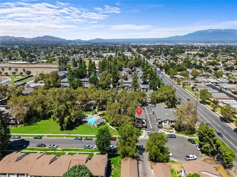 View/Area - 1269 Edwards St #12, Redlands, CA 92374 photo 3 of 7