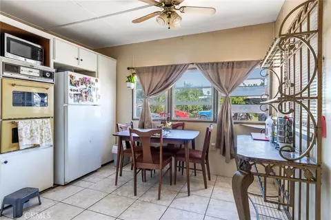 433 Diamond, Perris, CA 92571 photo 6