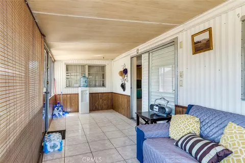 433 Diamond, Perris, CA 92571 photo 4