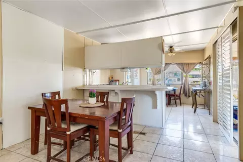 433 Diamond, Perris, CA 92571 photo 5