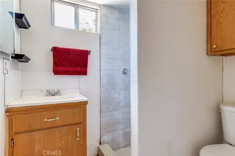 433 Diamond, Perris, CA 92571 photo 23