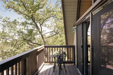 Exterior - 1457 Yosemite, Lake Arrowhead, CA 92352 photo 2 of 3