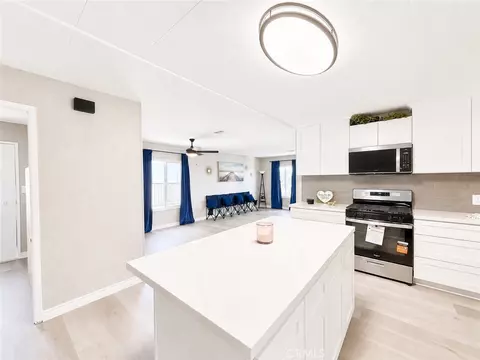 10115 Frontier, Cherry Valley, CA 92223 photo 5