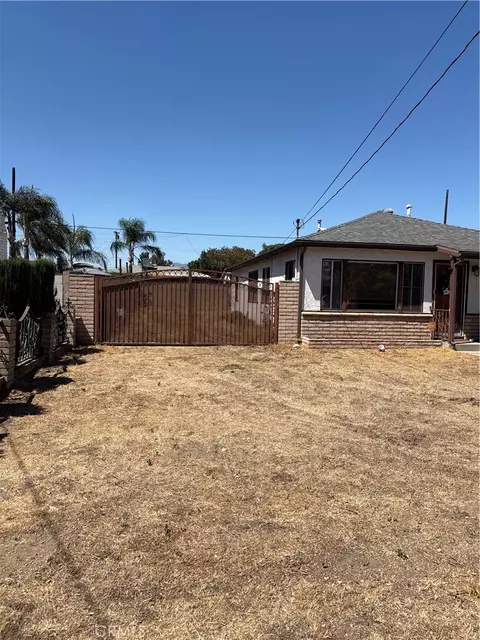 17436 Malaga St, Fontana, CA 92336 photo 5