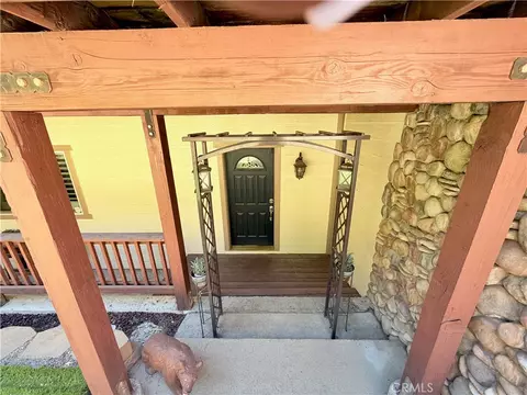 Exterior - 30080 Pixie, Running Springs, CA 92382 photo 15 of 20