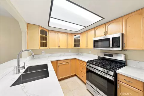 Kitchen - 600 Central Ave #305, Riverside, CA 92507 photo 2 of 3