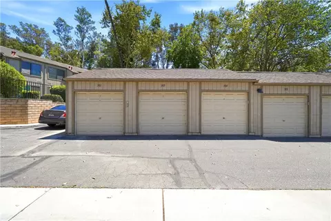 Exterior - 600 Central Ave #305, Riverside, CA 92507 photo 4 of 6