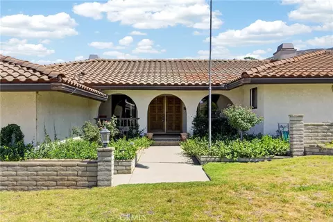 Exterior - 35174 Ivy, Yucaipa, CA 92399 photo 1 of 6