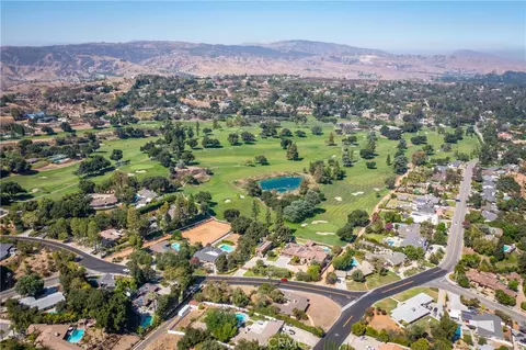 View/Area - 604 E Mariposa, Redlands, CA 92373 photo 2 of 3