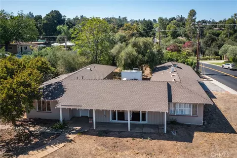 Exterior - 604 E Mariposa, Redlands, CA 92373 photo 2 of 5