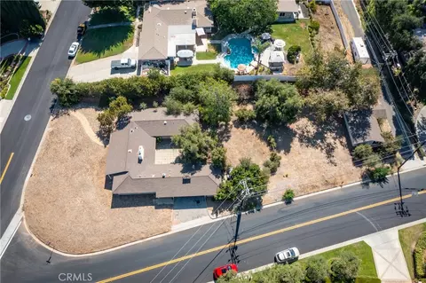 View/Area - 604 E Mariposa, Redlands, CA 92373 photo 1 of 3