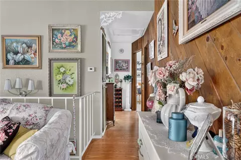Entry Way - 1127 Yukon, Lake Arrowhead, CA 92352 photo 1 of 4