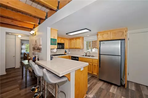 Kitchen - 1035 Butte Ave, Big Bear City, CA 92314 photo 2 of 4