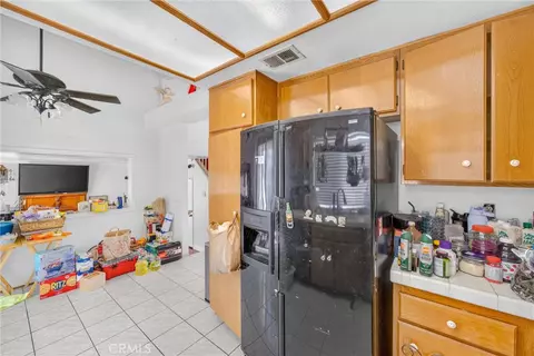 Kitchen - 7074 Sterling Ct, Rancho Cucamonga, CA 91701 photo 3 of 4
