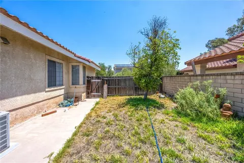 Exterior - 7074 Sterling Ct, Rancho Cucamonga, CA 91701 photo 8 of 10