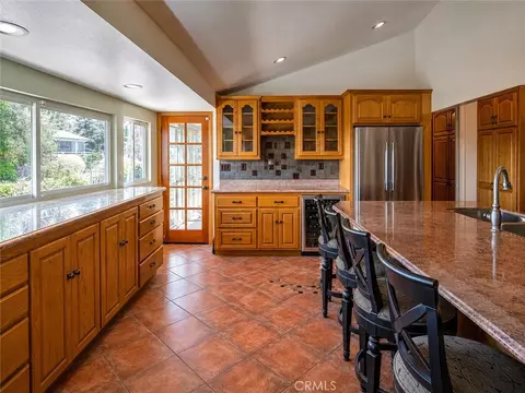 Kitchen - 36268 Highland Ave, Yucaipa, CA 92399 photo 4 of 4