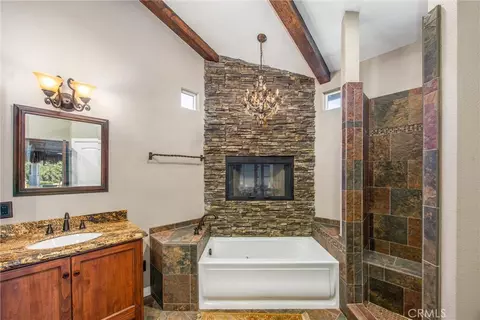 Bath - 36268 Highland Ave, Yucaipa, CA 92399 photo 3 of 6