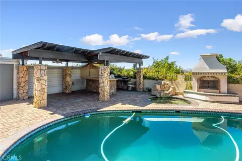 Exterior - 36268 Highland Ave, Yucaipa, CA 92399 photo 5 of 20