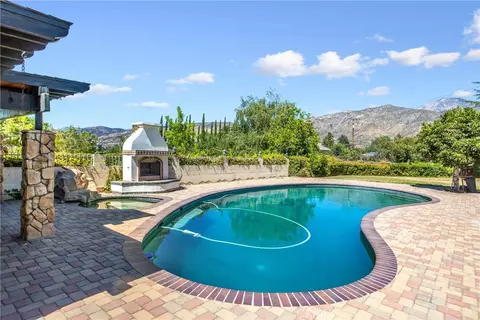 Exterior - 36268 Highland Ave, Yucaipa, CA 92399 photo 7 of 20