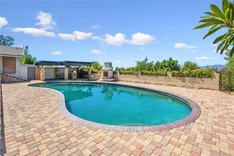 Exterior - 36268 Highland Ave, Yucaipa, CA 92399 photo 2 of 20